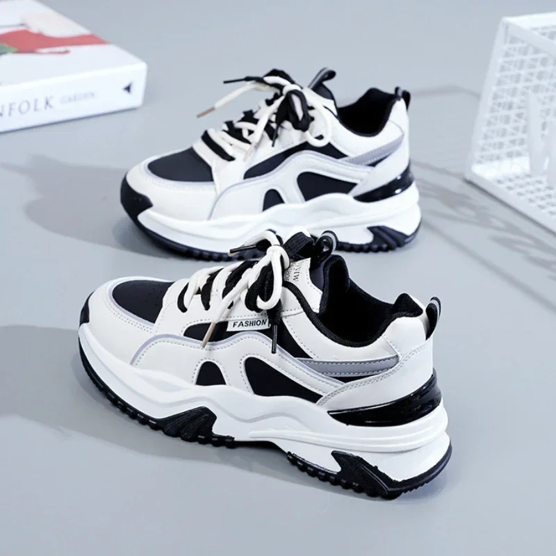 Zapatillas vulcanizadas de plataforma para mujer